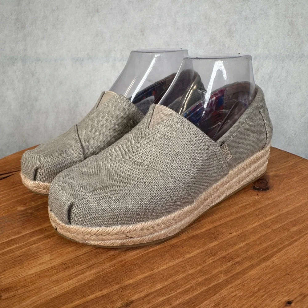 Skechers BOBS Highlights 2.0 Shoes Womens 6.5 Taupe Good Espadrille Wedge